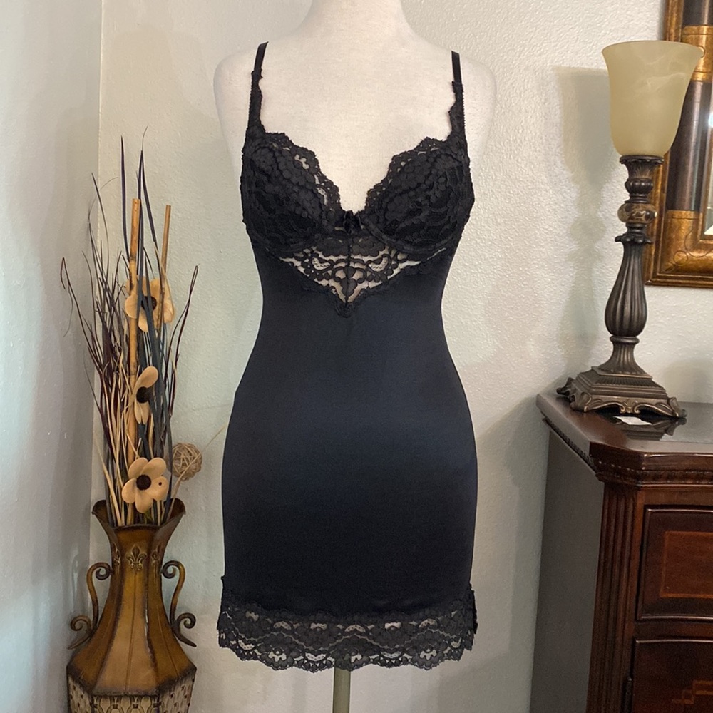 Victoria’s Secret Vintage Gold Label Black Lace Shapewear Slip Dress Size 34B